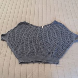 Short sleeve off-shoulder sweater